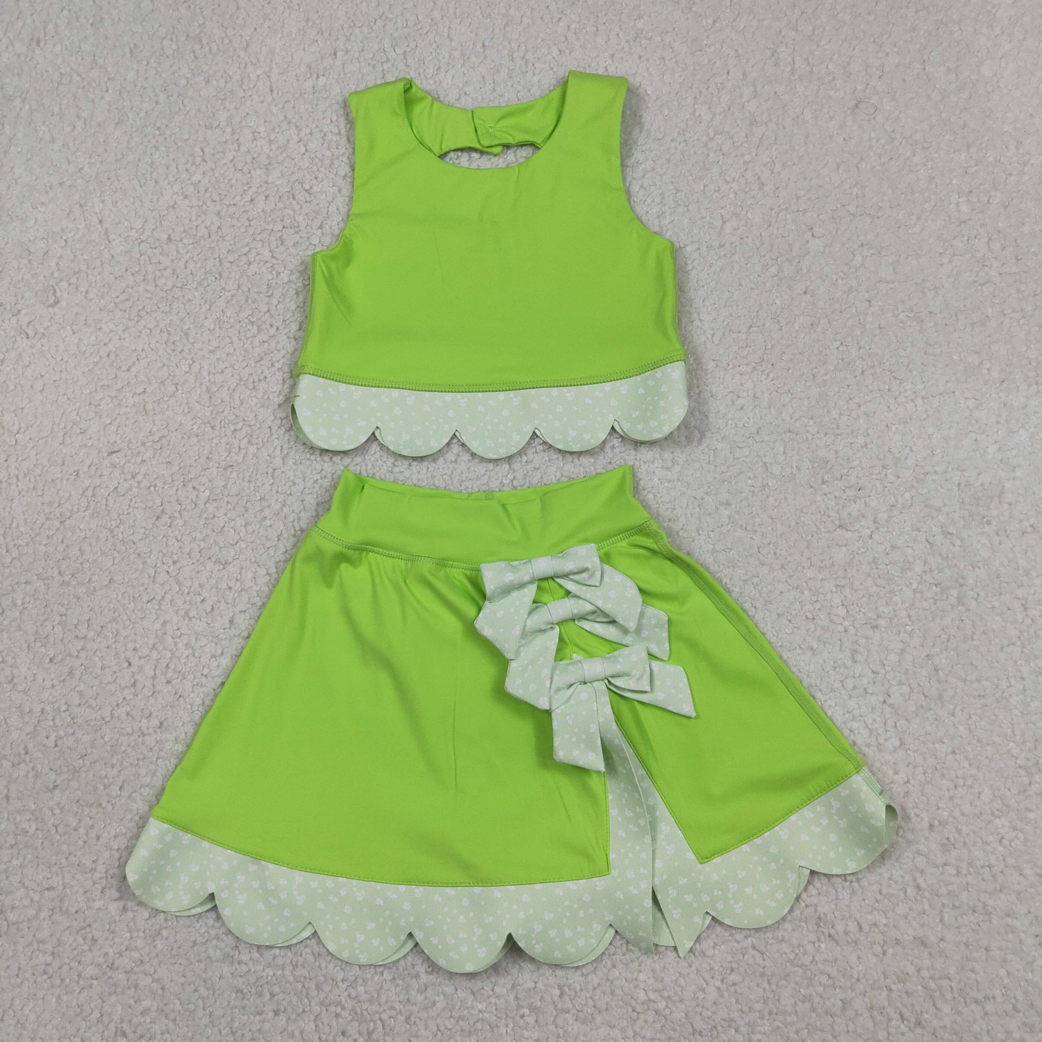 GSD3322 Green Sleeveless Bow Vest Top Scallop Skort Yoga Active Sets For Baby Girls - Image 1